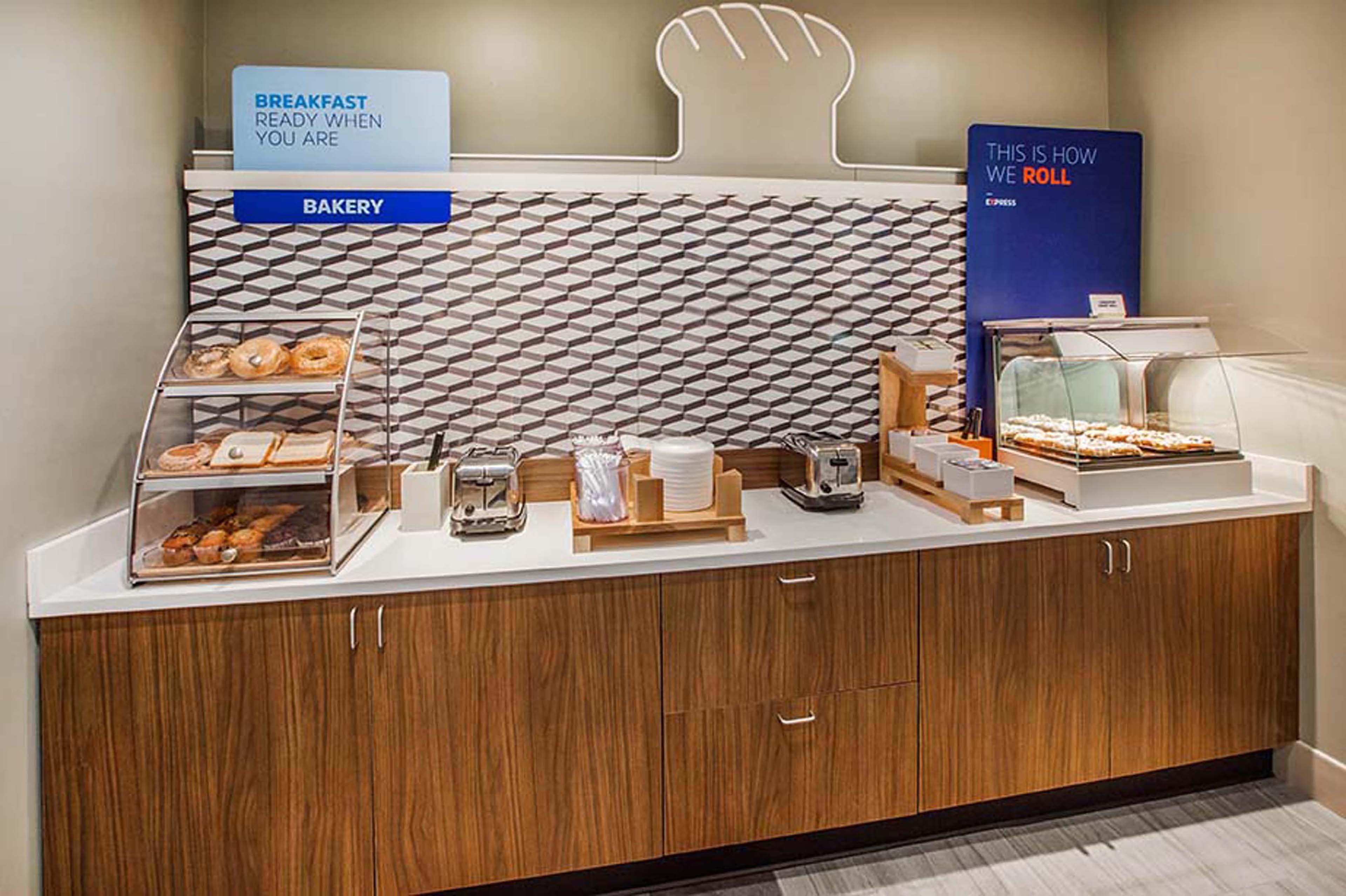 Holiday Inn Express - Cortland By Ihg Exteriér fotografie