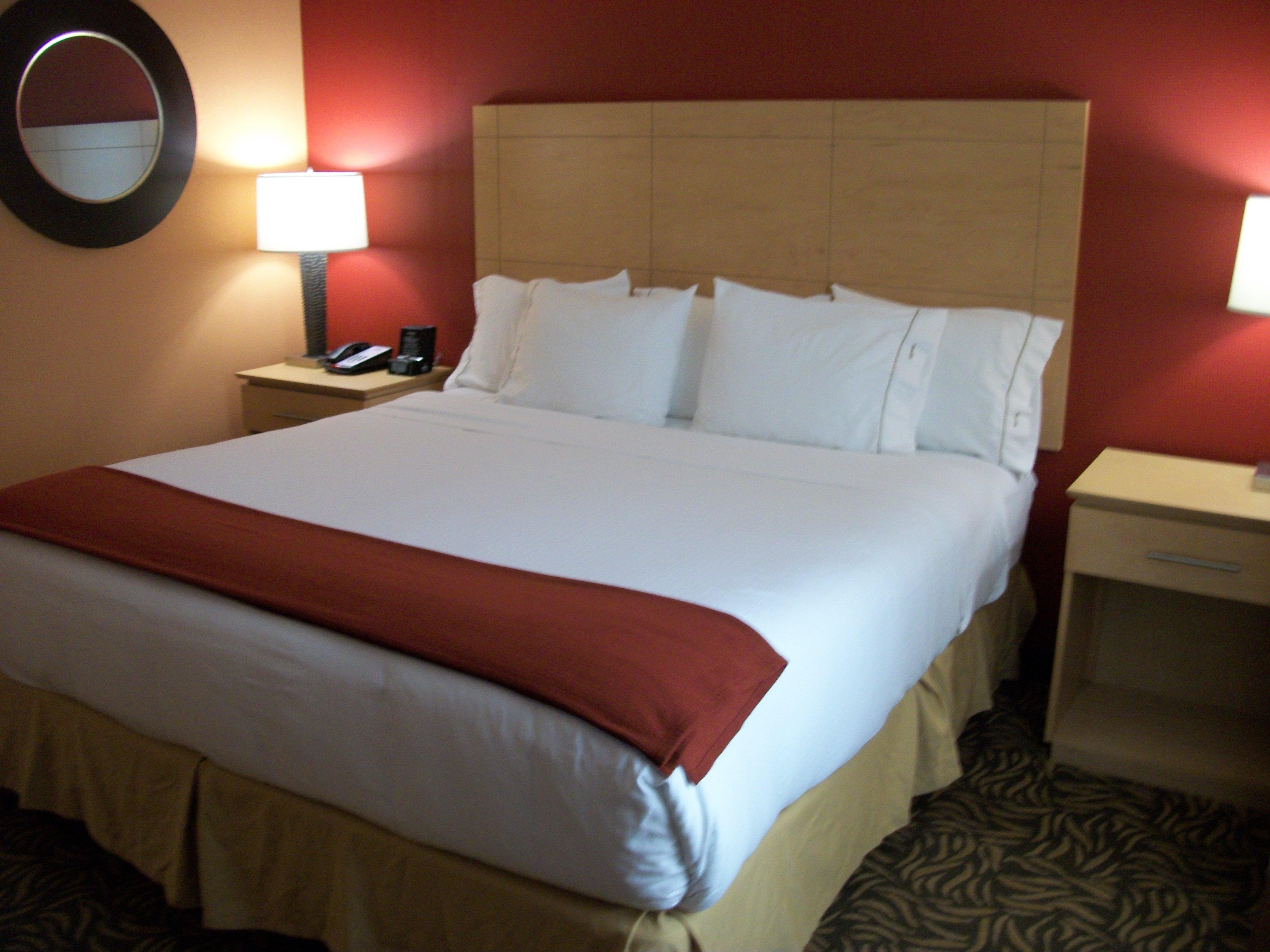 Holiday Inn Express - Cortland By Ihg Pokoj fotografie